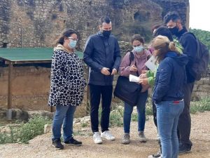 La Diputación de Castellón inicia en Xivert los trabajos de protección de las pinturas templarias del castillo