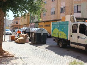 Burriana aumenta la retirada de voluminosos y multiplica por cinco el volumen de materia orgánica recogida