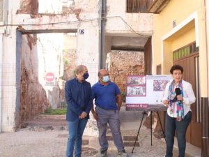 El Ayuntamiento reconstruirá la fachada de la casa que se derrumbó en la plaza San Cristóbal en 2019