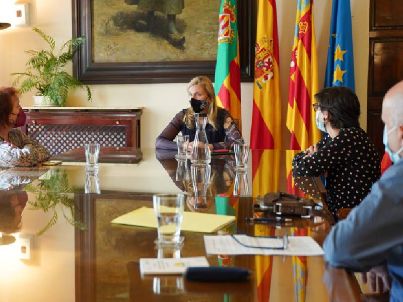 Amparo Marco reitera la necesidad de que el CICU se mantenga en Castellón