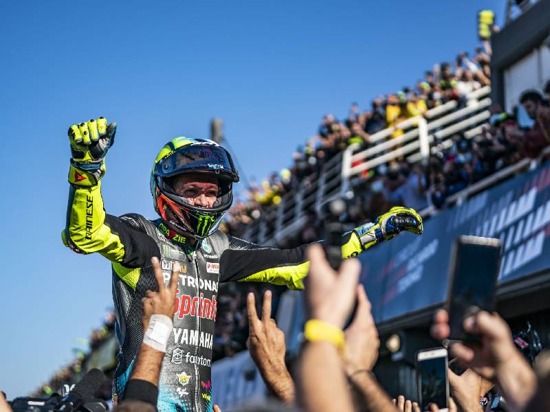 Valentino Rossi se despide de MotoGP en el Circuit Ricardo Tormo