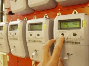 Vila-real pagará casi medio millón de euros más en la factura eléctrica municipal por el incremento del coste de la luz