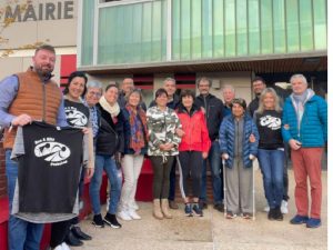 Sant Jordi promociona su aceite y sus mandarinas en la feria ‘Le Marché Au Gras’, en el sur de Francia