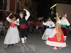 Tradiciones de Vila-real analiza el tejido asociativo para mejorar el funcionamiento y reforzar el trabajo en defensa del patrimonio cultural de la ciudad