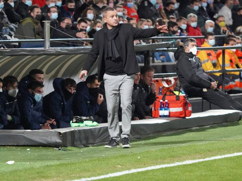 Sergi Escobar: «Lo más importante era ganar, además con portería a cero, y son tres puntos que nos consolidan en puestos de play-off, felicito al equipo»