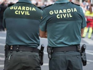 La Guardia Civil ha detenido a una persona que estafó 54.000 euros a una mujer en l´Alcora