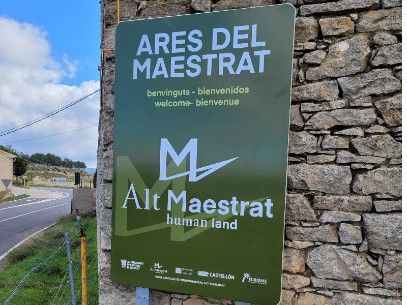 Alt Maestrat Human Land estrena señales de bienvenida