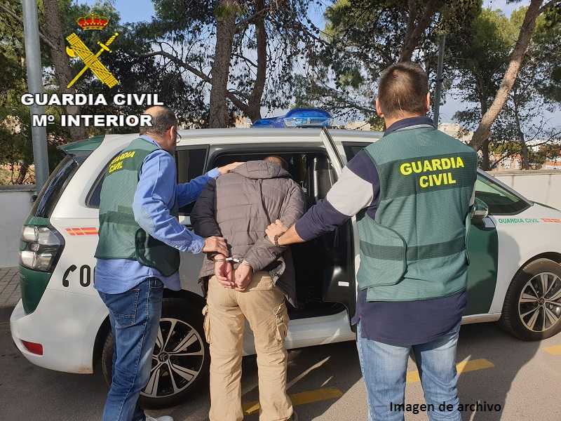 La Guardia Civil de Castellón detiene a siete personas e investiga a otras tres por varios delitos cometidos en diversas provincias del territorio nacional