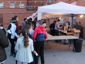 Burriana celebra la Navidad con la ‘Festa de la Llum’ en el barrio de la Bosca