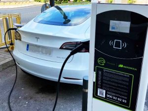 Sant Joan de Moró ya cuenta con un punto de recarga para coches eléctricos