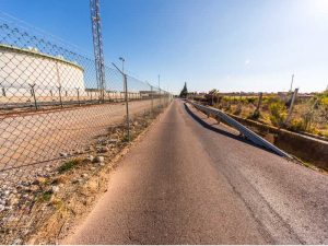 Almassora encargará una auditoría externa para medir el ruido del Serrallo en la playa