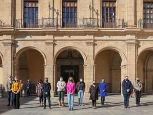 Castellón guarda un minuto de silencio después de confirmarse el asesinato machista de una mujer en Torrevieja