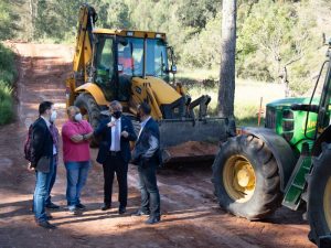 La Diputación de Castellón invertirá 2 millones de euros para limpiar, arreglar y mantener caminos y pistas rurales, un 33% más que en 2021