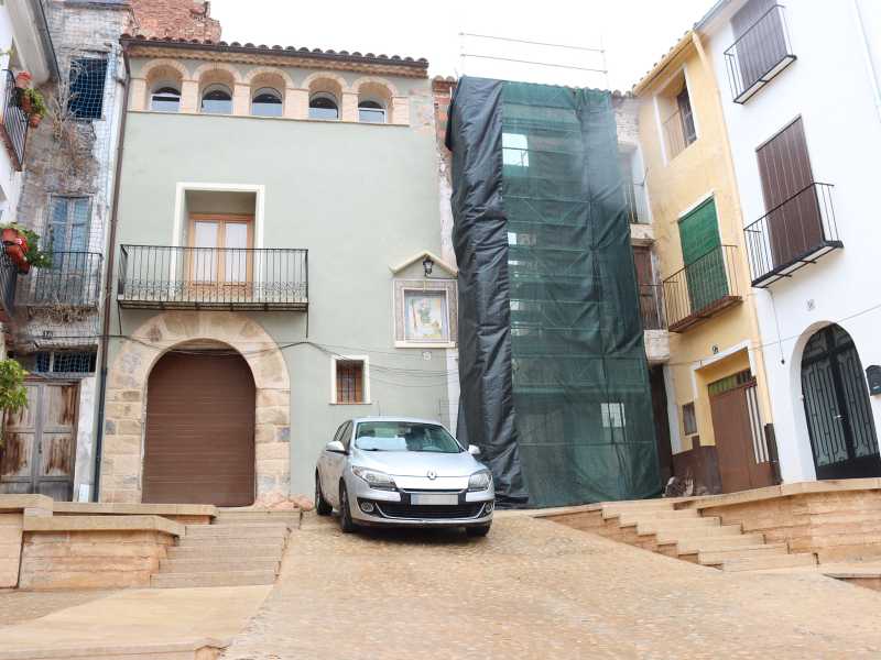 Onda arranca las obras de reconstrucción de la fachada de la casa histórica de la plaza San Cristóbal