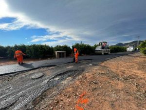 Nules reasfalta y acondiciona el camino rural La Vieta