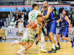 TAU Castelló 82  Unicaja Banco Oviedo 74