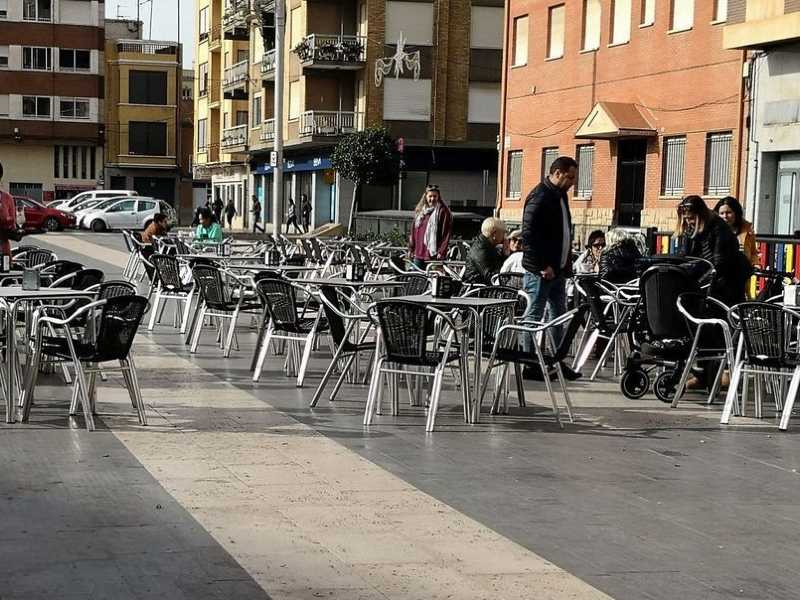 Almassora vuelve a bonificar con un 75% la tasa de ocupación de vía pública para bares y restaurantes