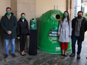 Castellón premiará a gaiatas y collas que superen los 400 kg de vidrio reciclado durante Magdalena