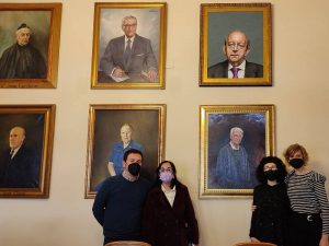 Castellón recibe a las autoras de los primeros cuadros de hijos predilecto o adoptivo pintados por mujeres