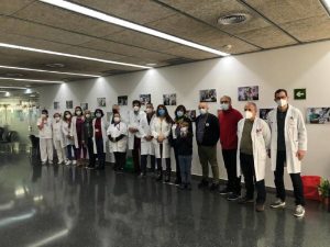 El Hospital Provincial homenajea a las mujeres del equipo de limpieza con una exposición fotográfica