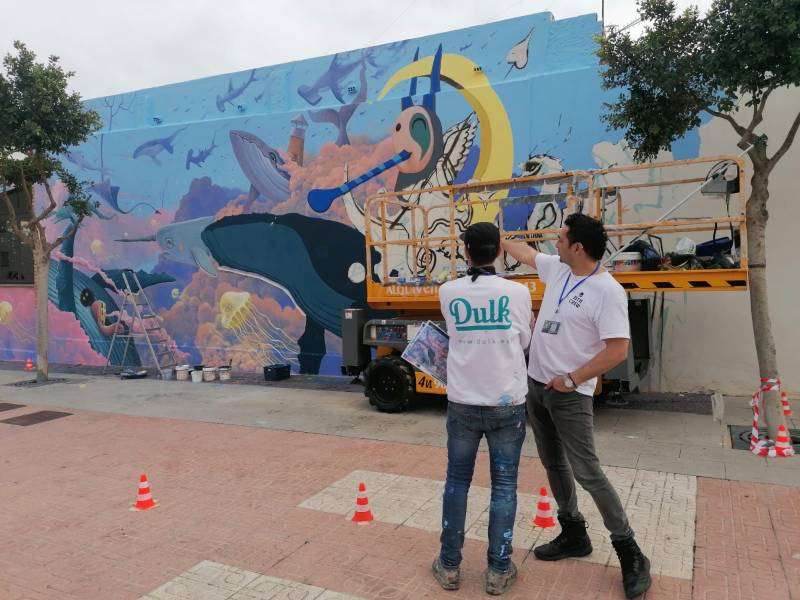 Murales en Oropesa del Mar con el Rampuda Urban Art