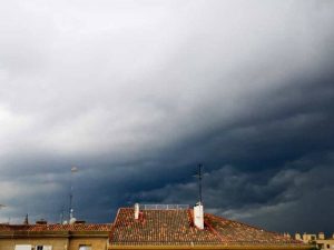 Bajan las temperaturas con posibilidad de chubascos hoy miércoles en la Comunitat