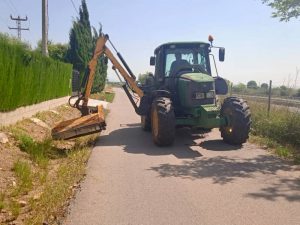 Prevención de incendios en Almassora con el desbroce de caminos rurales