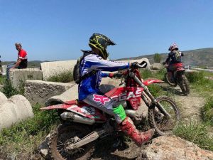 Rafa Latorre gana el Hard Enduro de Chella