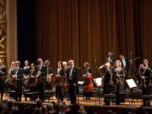 El Auditori de Castelló recibe a la Orquesta de Cámara de Viena con la joven violinista Rino Yoshimoto