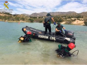 Dificultades en la búsqueda del desaparecido en el embalse de Crevillent