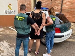 Detenidas 3 mujeres en Benicarló por retener a dos personas para robarles