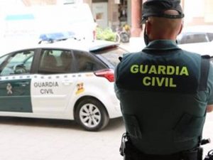 2 detenidos por la muerte del pintor que se precipitó de una plataforma elevadora en Las Alquerías