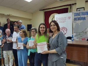 Entrega de los ‘Taulells de la Memoria’ en Segorbe-Castellón en homenaje a las víctimas del fascismo