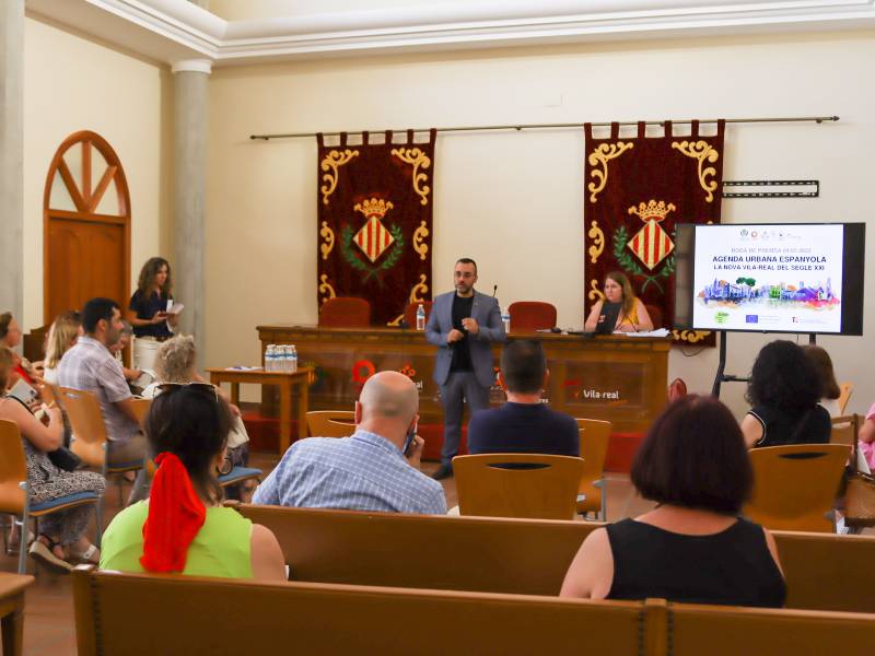 Vila-real debate sobre la Agenda Urbana e invita a la ciudadanía a participar