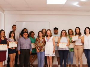 Normalització Lingüística lliura els diplomes dels cursos de valencià per adults a Vila-real