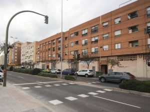 Permanece en la UCI con pronóstico reservado el peatón atropellado en Castellón