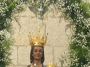 Desaparece el Espíritu Santo de la Patrona de Vila-real