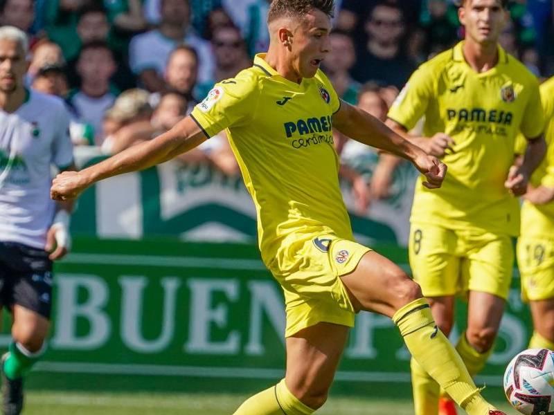 Racing 0 – Villarreal B 2