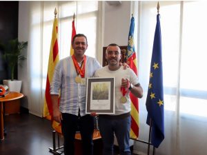 Vila-real felicita al deportista paralímpico Adrián Becker