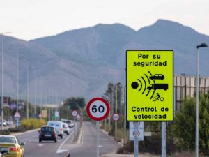 Castelló instala 3 puntos fijos de control de la velocidad por radar