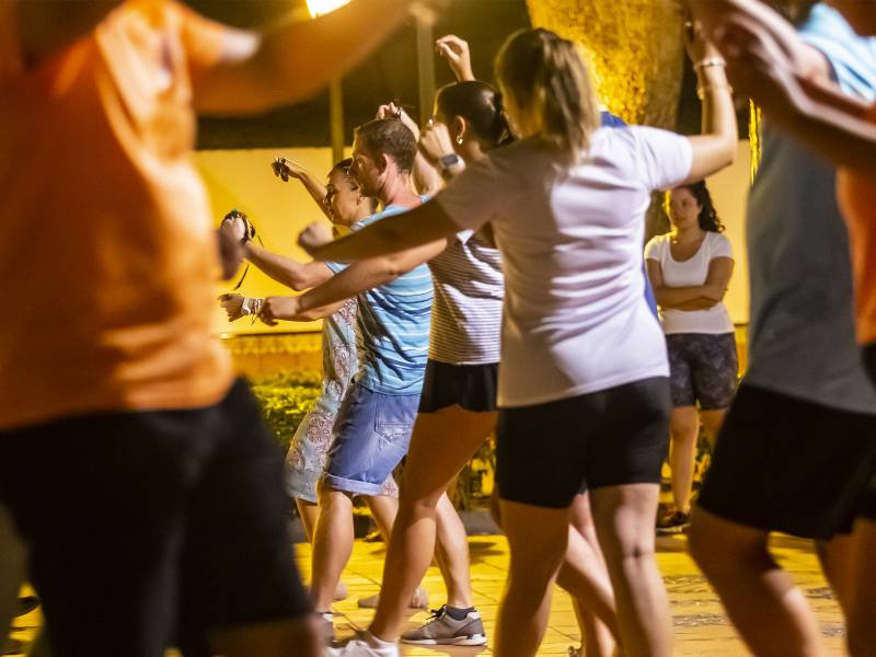 Ensayos del baile de plaza en Vila-real