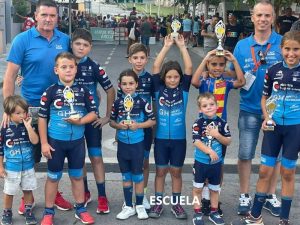 Carrera de escuelas de ciclismo en Alcora