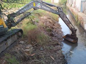 Se refuerza la limpieza de acequias en Castellón para potenciar la evacuación en el periodo de lluvias