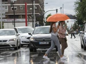 Activada la alerta naranja en el litoral sur de Castellón