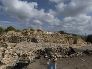 Última fase de excavaciones en el poblado íbero del Puig de la Misericordia de Vinaròs