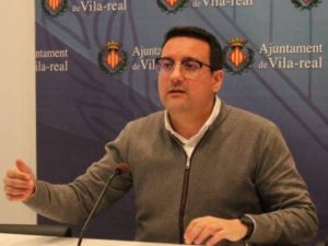 Casabó se compromete a crear una Agencia de Lectura en el barrio Cervantes de Vila-real