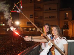 Comienza la Fira d’Onda 2022 con una crida multitudinaria, correfoc y pasacalle musical