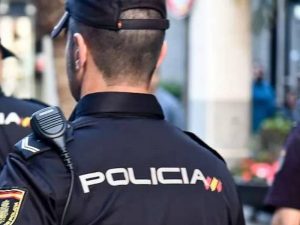 Detenido en Alicante por abusar sexualmente de una niña de 7 años tras ofrecerle chucherías en una tienda