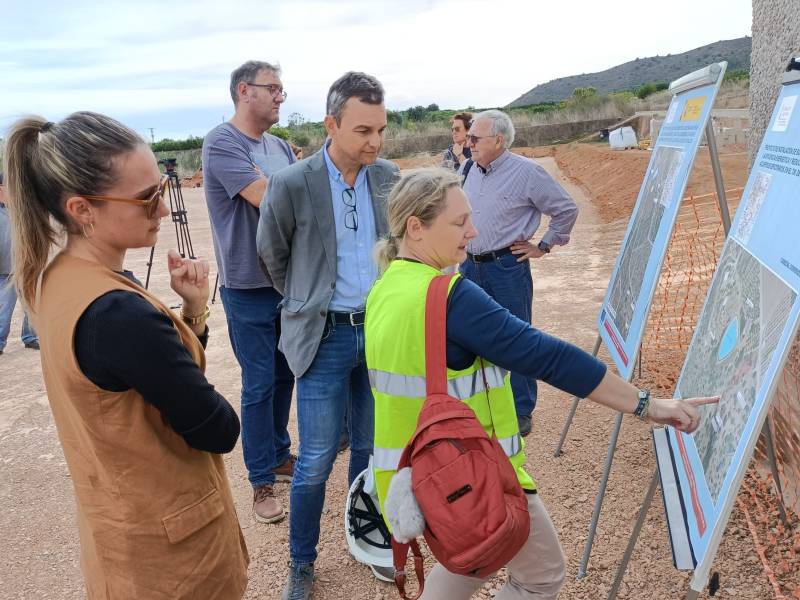 El Consell efectúa obras de modernización en la Vall d’Uixó para regar por medio de energía fotovoltaica