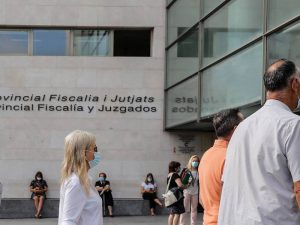 54 años de cárcel para el varón que intentó matar a 5 personas y a su hijastra en un incendio en Valencia